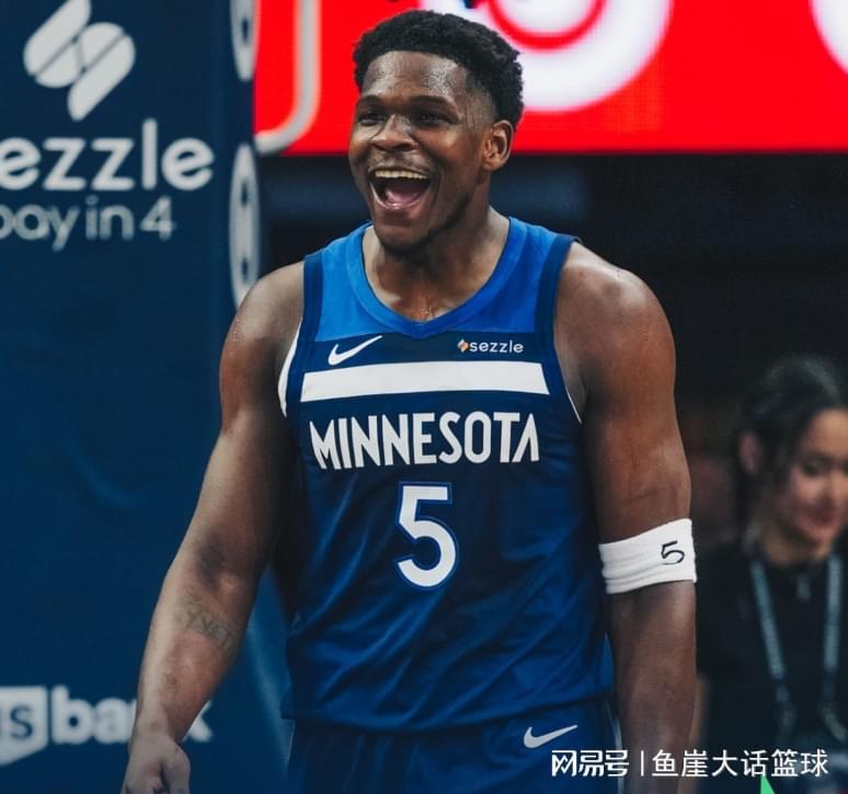 b体育中国官网-大爆冷!华子20+6毫无借口,公牛7人得分上双,兰德尔30+7犯大错